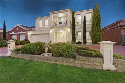5 Clarke Place, Mount Waverley VIC 3149