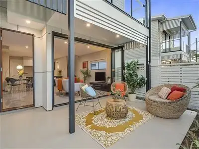 Fourth view of Homely townhouse listing, 2/26 Clive Street, Annerley QLD 4103
