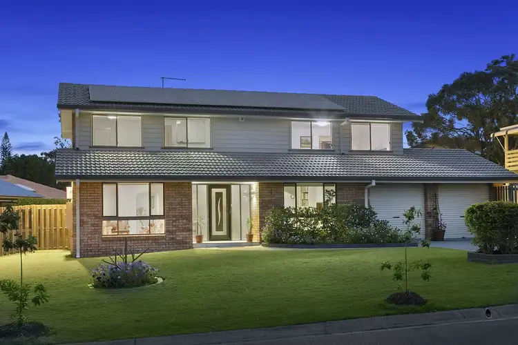 Second view of Homely house listing, 4 Edzell Place, Carindale QLD 4152