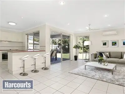 15 Bishop Court, Lawnton QLD 4501