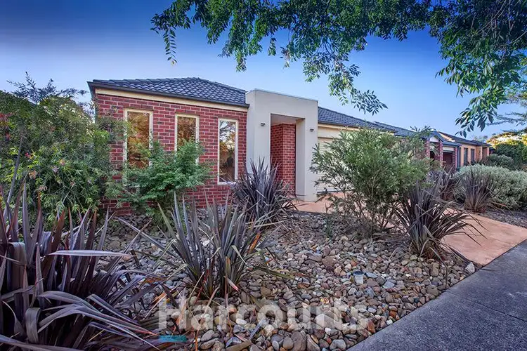 54 Tipperary Circuit, Pakenham VIC 3810
