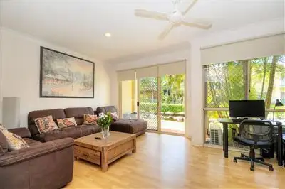 82/152 Palm Meadows Drive, Carrara QLD 4211