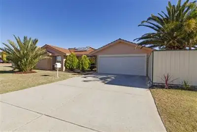 1 Bluebell Way, Bibra Lake WA 6163