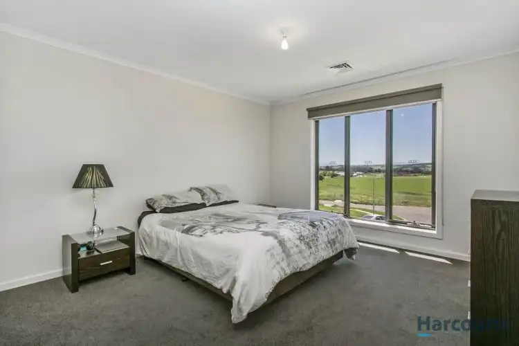 Sixth view of Homely house listing, 4 Willan Court, Warragul VIC 3820