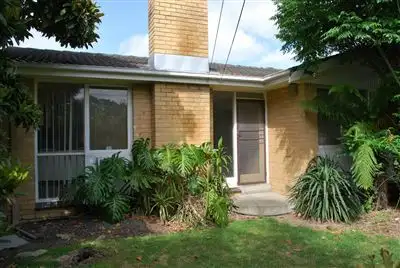 6 St Marks Close, Dingley Village VIC 3172