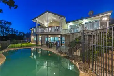 44 Drysdale Street, Mount Ommaney QLD 4074