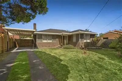 Second view of Homely house listing, 70 Winmalee Drive, Glen Waverley VIC 3150