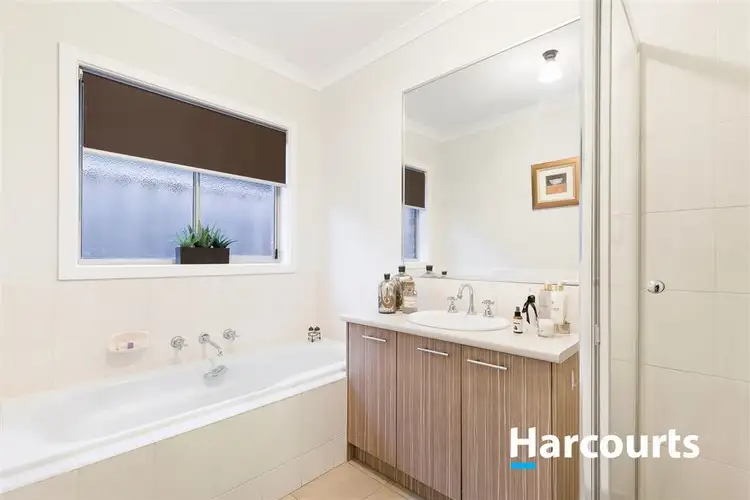 Seventh view of Homely house listing, 25 Bedervale Loop, Doreen VIC 3754
