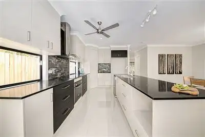 Fifth view of Homely house listing, 106 Englefield Road, Oxley QLD 4075