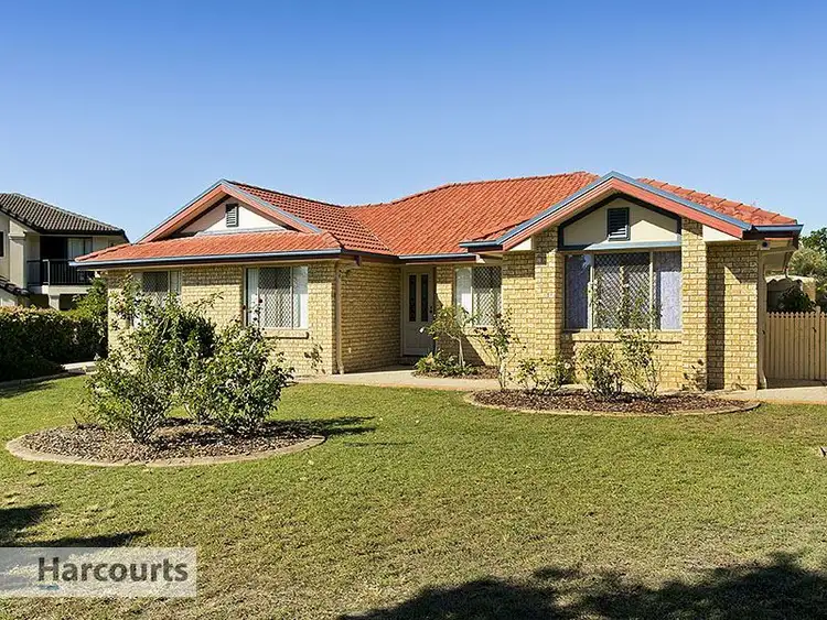 15 Ferndale Place, Upper Kedron QLD 4055