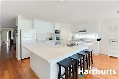 Fifth view of Homely house listing, 4 Maddock Drive, Cranbourne East VIC 3977