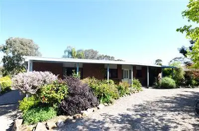 125 Old Hume Highway, Glenrowan VIC 3675