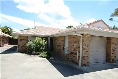 Main view of Homely villa listing, 6/5 Pontoon Pl, Varsity Lakes QLD 4227