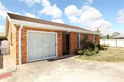 2/27 Country Club Avenue, Prospect Vale TAS 7250