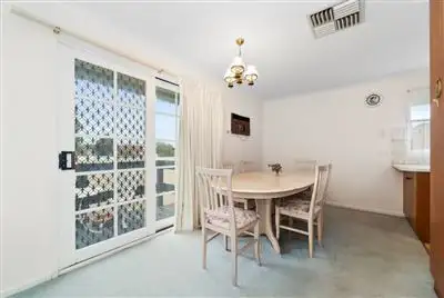 Fifth view of Homely unit listing, 4/13-15 Clarkestown Avenue, Mount Eliza VIC 3930