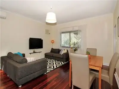 Sixth view of Homely house listing, 10 Kenton Way, Calista WA