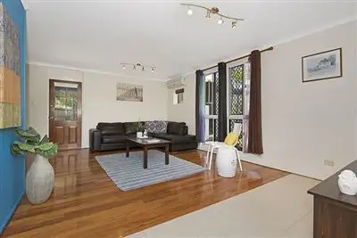 Second view of Homely house listing, 33 Seaward Crescent, Pallarenda QLD 4810