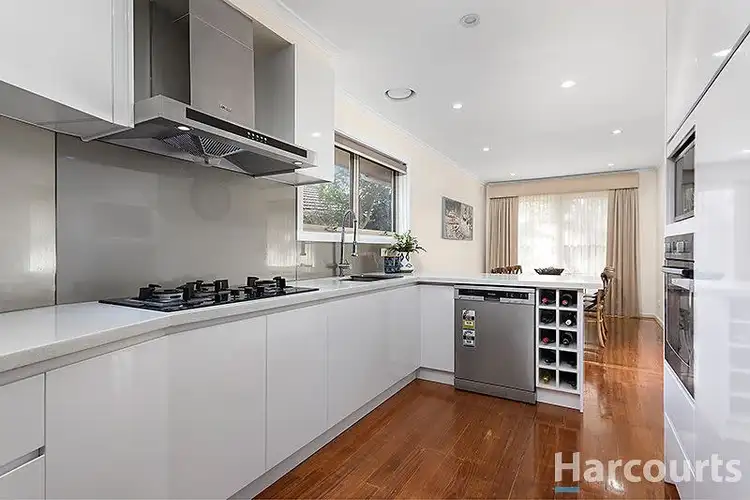 Second view of Homely house listing, 8 Howqua Court, Vermont VIC 3133