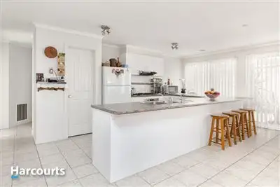 Fourth view of Homely house listing, 65 Earlsfield Drive, Berwick VIC 3806