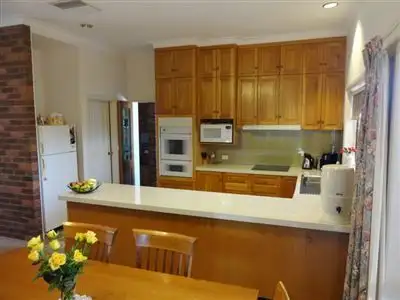 Second view of Homely house listing, 7 Waratah Drive, Wangaratta VIC 3677