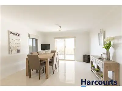 Fourth view of Homely house listing, 9 Cameron Court, Drouin VIC 3818