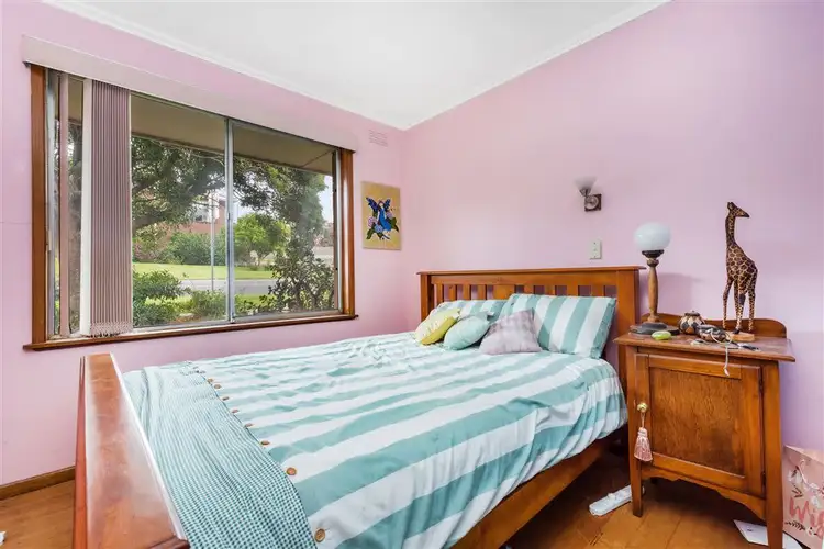 Fifth view of Homely house listing, 18 Glengate Street, Hamlyn Heights VIC 3215