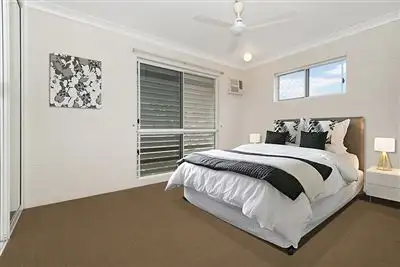 Fifth view of Homely house listing, 4 Gardiner Court, Kelso QLD 4815