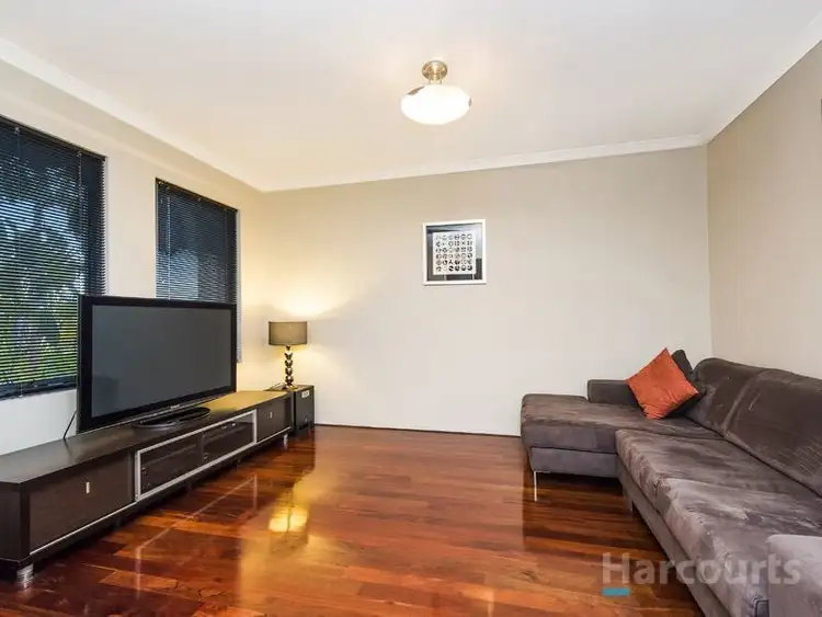 Seventh view of Homely house listing, 18 Chartwell Bend, Hocking WA 6065