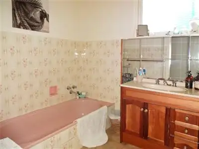 Seventh view of Homely house listing, 6 Valdoris Avenue, Wangaratta VIC 3677
