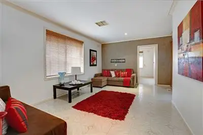 Sixth view of Homely house listing, 5 McPhee Court, Thomastown VIC 3074