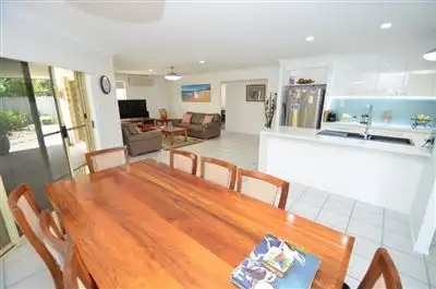 Fifth view of Homely house listing, 9 Christina Ryan Way, Arundel QLD 4214