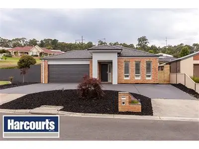Main view of Homely house listing, 1 Lakeside Court, Drouin VIC 3818