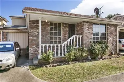 2/4 William Street, Ringwood VIC 3134