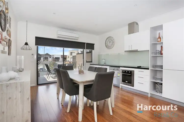 348 Grand Boulevard, Craigieburn VIC 3064