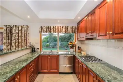 Fifth view of Homely house listing, 10 Silverwood Drive, Mount Barker SA 5251