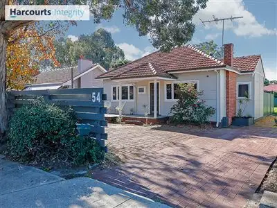 54 Grand Promenade, Bayswater WA 6053