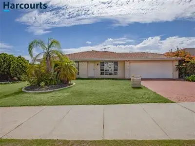 21 Meadowbrook Promenade, Currambine WA 6028