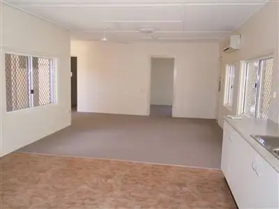 Fourth view of Homely unit listing, 1/1 Armstrong Street, Hermit Park QLD