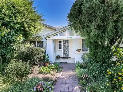 452 Cross Road, Glandore SA 5037