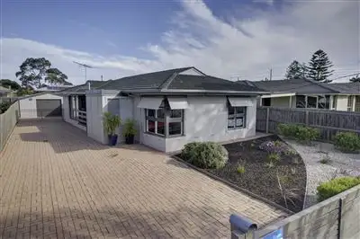 97 Kinlock Street, Bell Post Hill VIC 3215