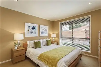 Fifth view of Homely villa listing, 4/25 Grange Road, Fairfield VIC 3078
