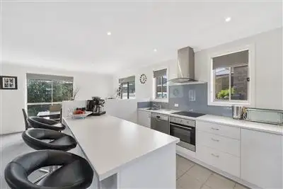 Fifth view of Homely unit listing, 2/2 Juliana Close, Oakdowns TAS 7019