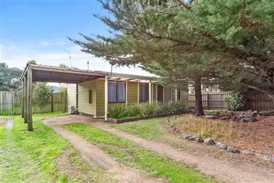 43 Pickings Road, Safety Beach VIC 3936