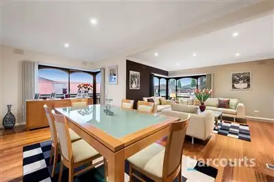 Fourth view of Homely house listing, 15 Everett Court, Thomastown VIC 3074