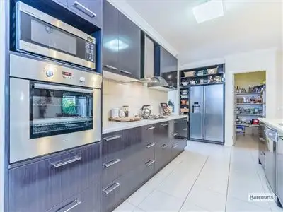 Fifth view of Homely house listing, 3 Park Vista, Drouin VIC 3818