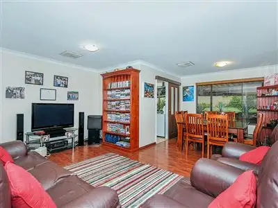 Sixth view of Homely house listing, 10 Seagull Way, Yangebup WA 6164