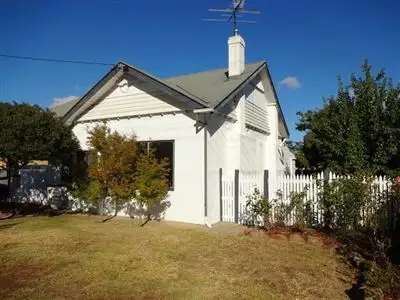 Second view of Homely house listing, 3 Floyd Avenue, Wangaratta VIC 3677