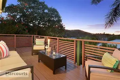 26 June Street, Mitchelton QLD 4053