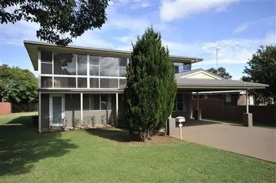 30 Friend Street, Harristown QLD 4350