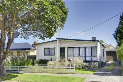 Main view of Homely house listing, 32 Heather Street, Hamlyn Heights VIC 3215